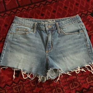 Universal thread shorts